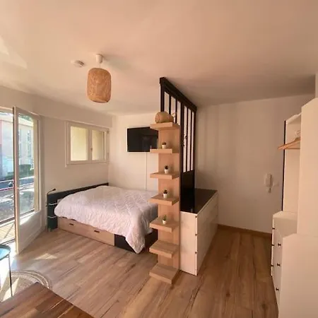 Studio Moderne Et Cosy Avec Balcon Et Parking * Périgueux